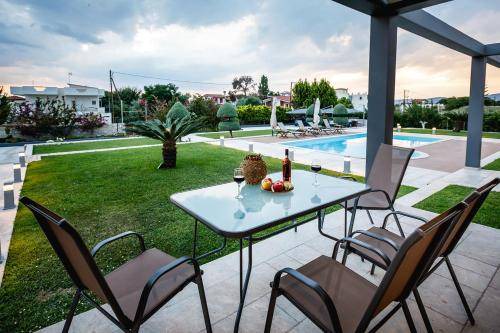 Photo of Patio Balcony in Iria