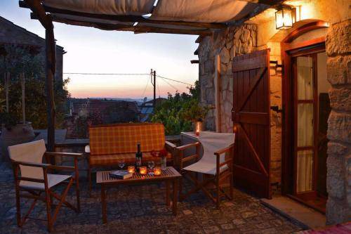 Photo of Patio Balcony in Vamos