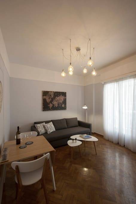 Photo of Livingroom in Plaka