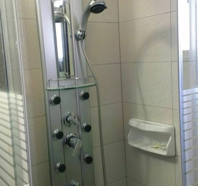 Photo of Bathroom in Sesi