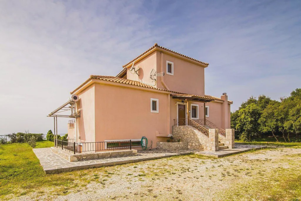Photo of Buildings in Mesovounia