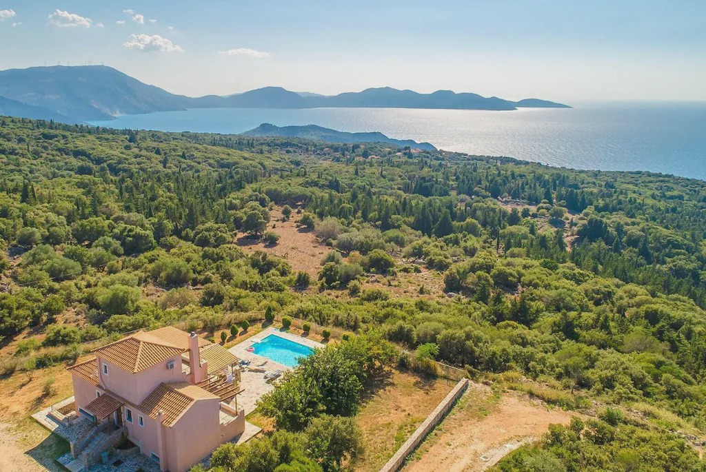 Photo of Outdoor in Mesovounia