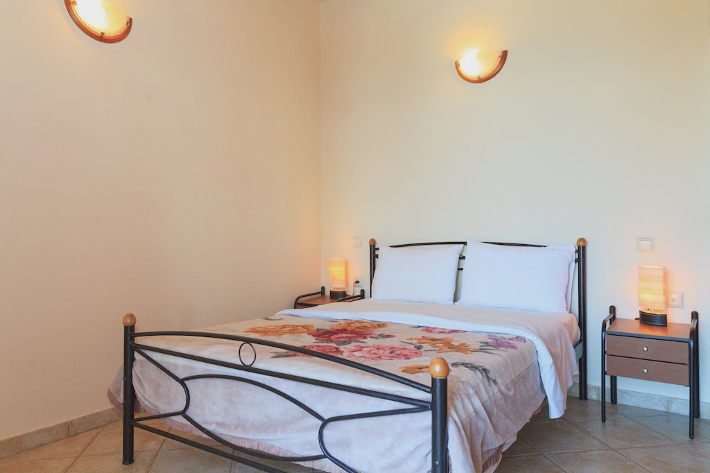 Photo of Bedroom in Mesovounia