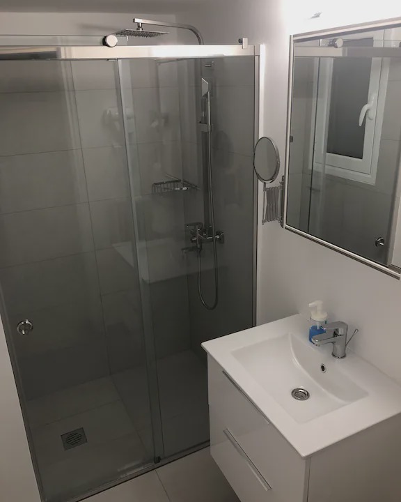 Photo of Bathroom in Ampelokipoi