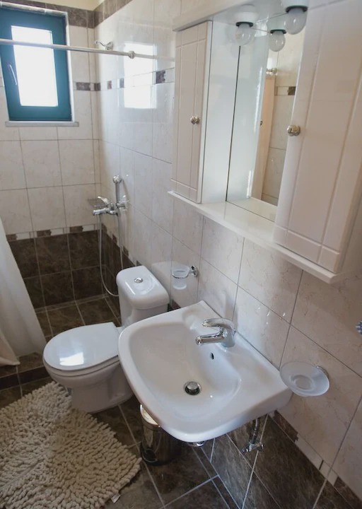 Photo of Bathroom in Mesovounia
