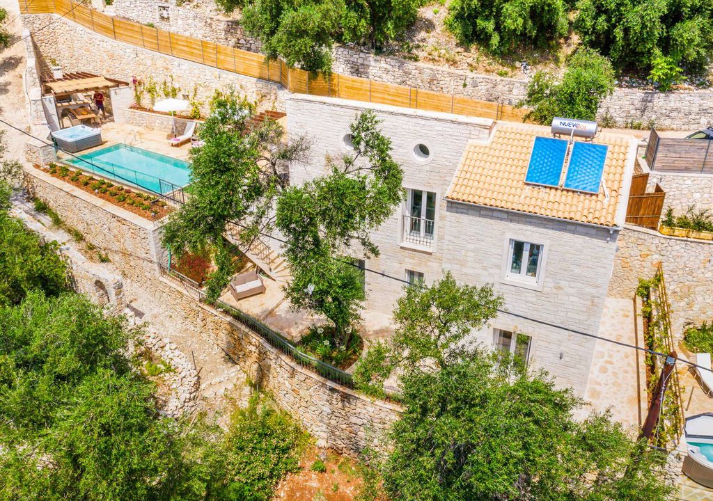 Photo of Buildings in Kavalleraina