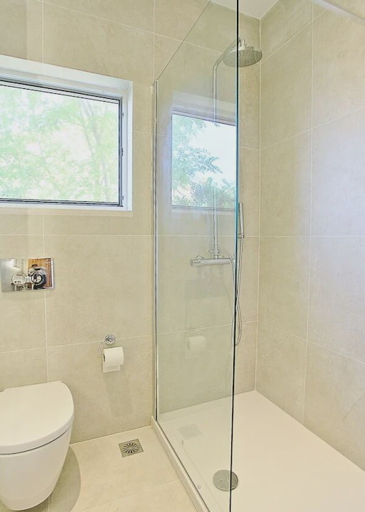 Photo of Bathroom in Longos