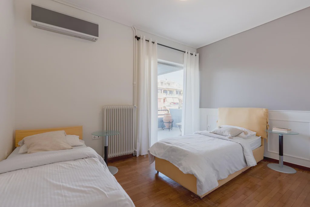 Photo of Bedroom in Glyfada