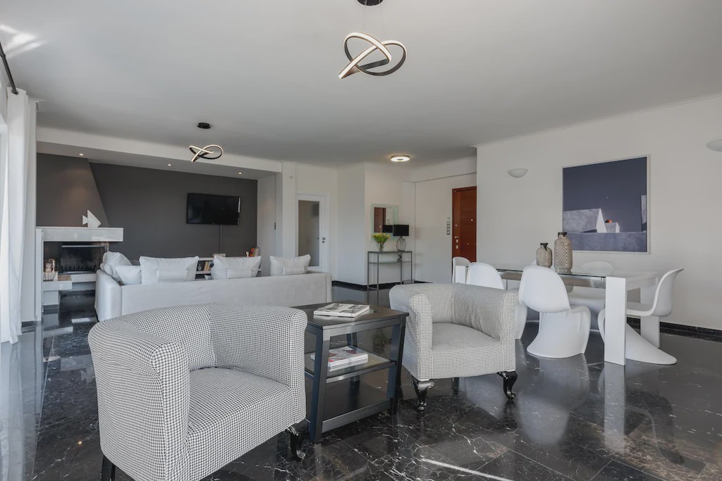 Photo of Livingroom in Glyfada