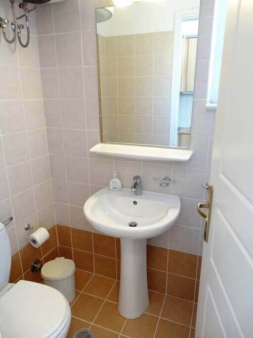 Photo of Bathroom in Naousa