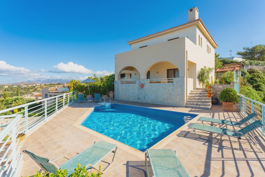 Photo of Outdoor in Roussospiti