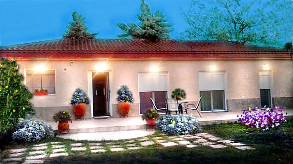 Photo of Buildings in Tempi