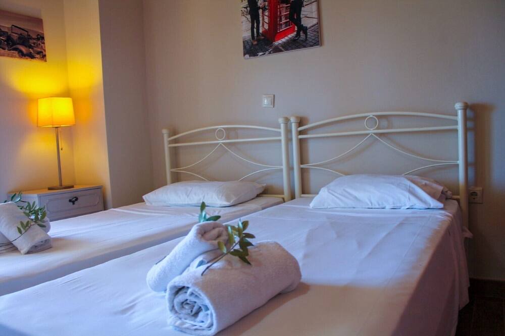 Photo of Bedroom in Gimari