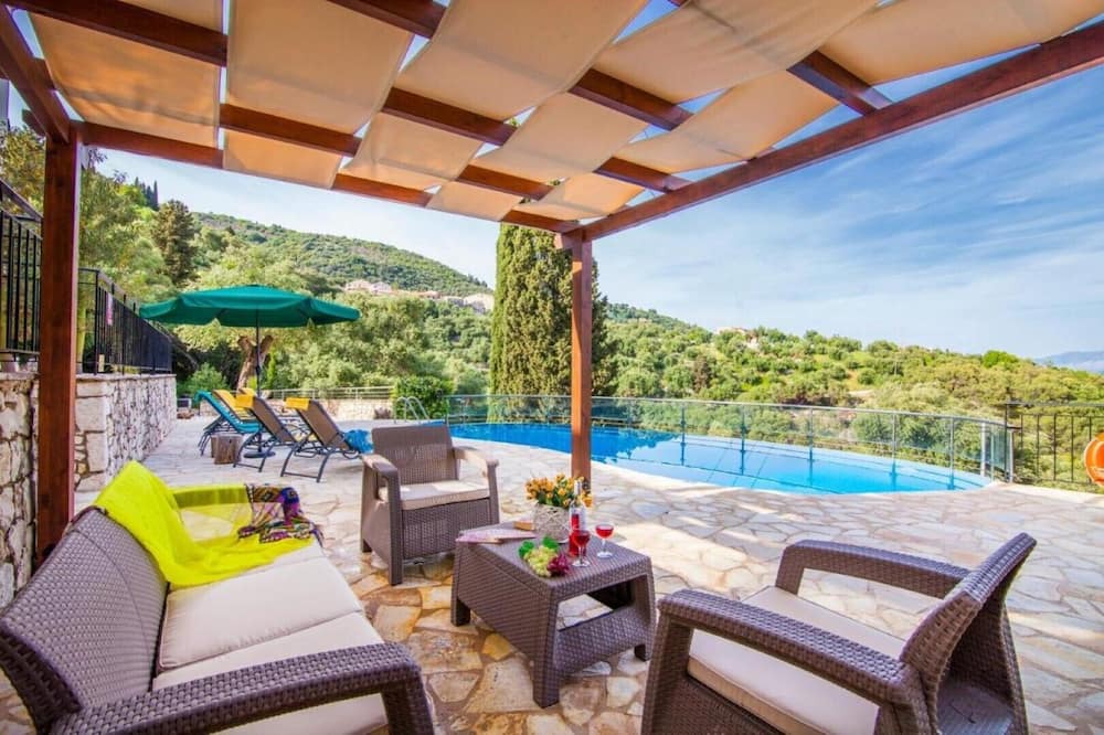 Photo of Outdoor in Gimari