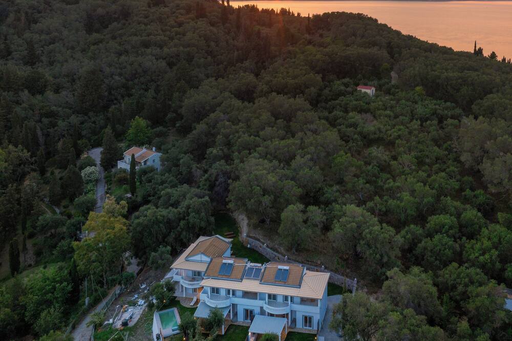 Photo of Outdoor in Petriti