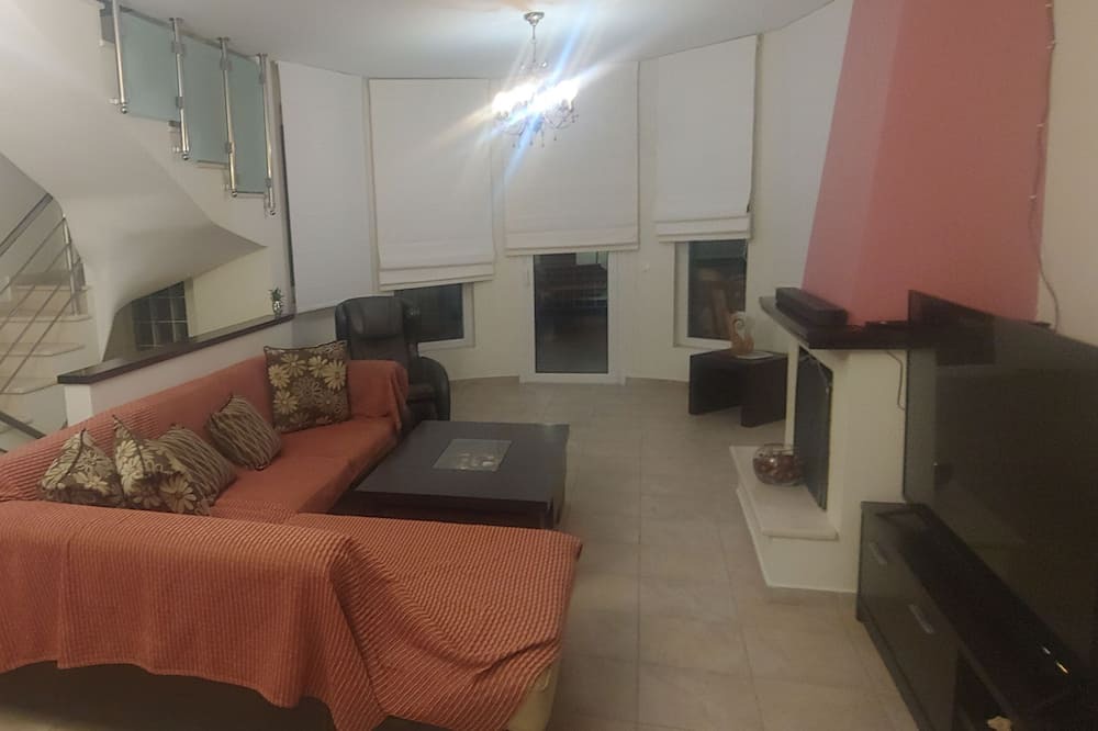 Photo of Livingroom in Dassia