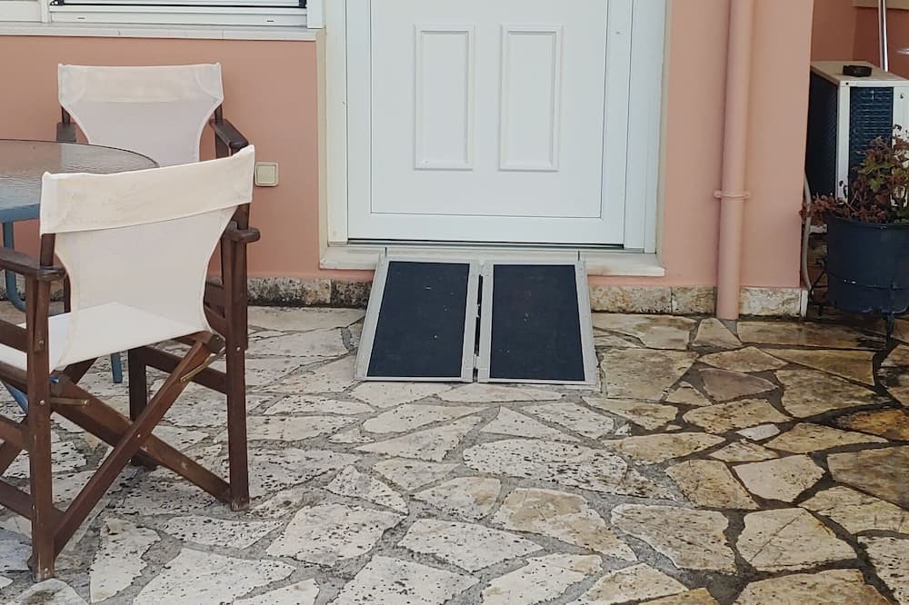 Photo of Patio Balcony in Dassia