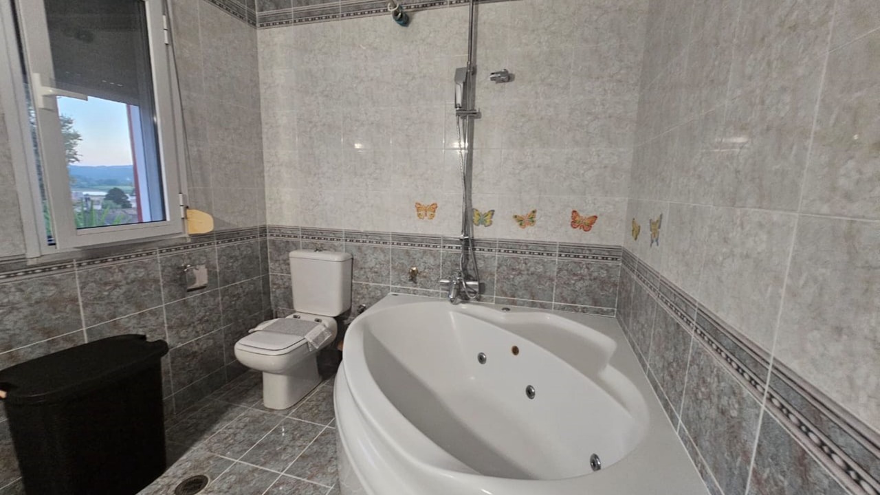 Photo of Bathroom in Kanoni