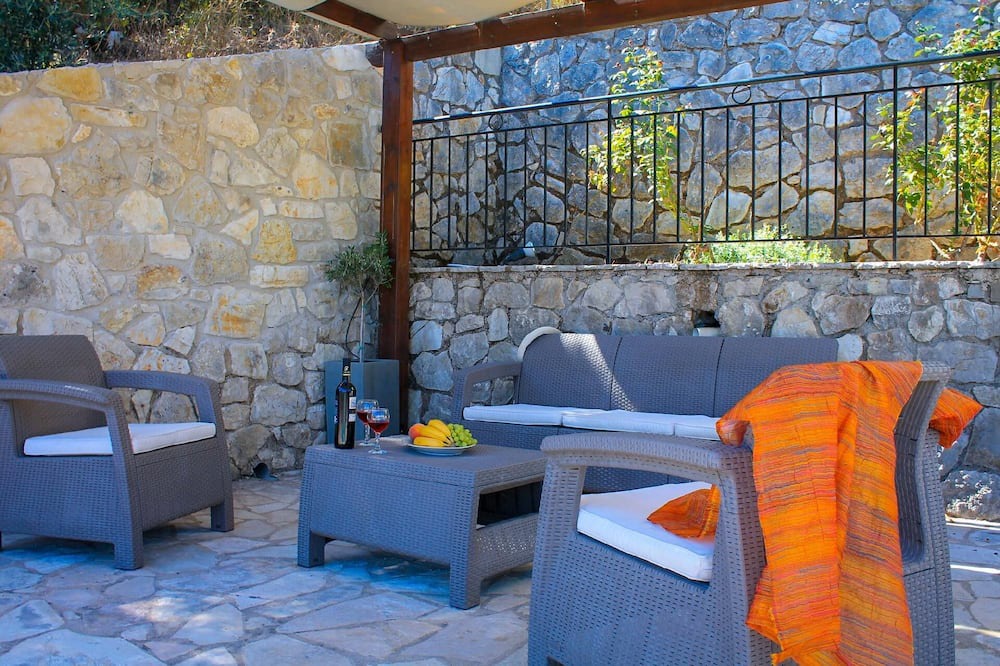 Photo of Patio Balcony in Gimari