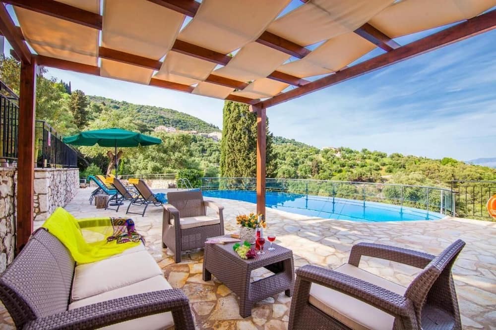 Photo of Outdoor in Gimari