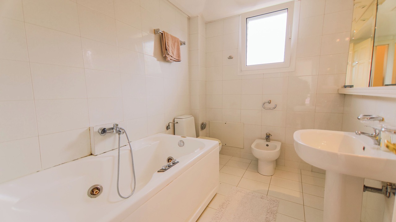 Photo of Bathroom in Katerini