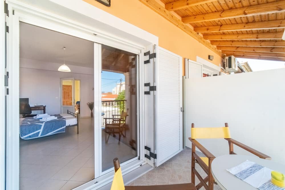 Photo of Patio Balcony in Molos