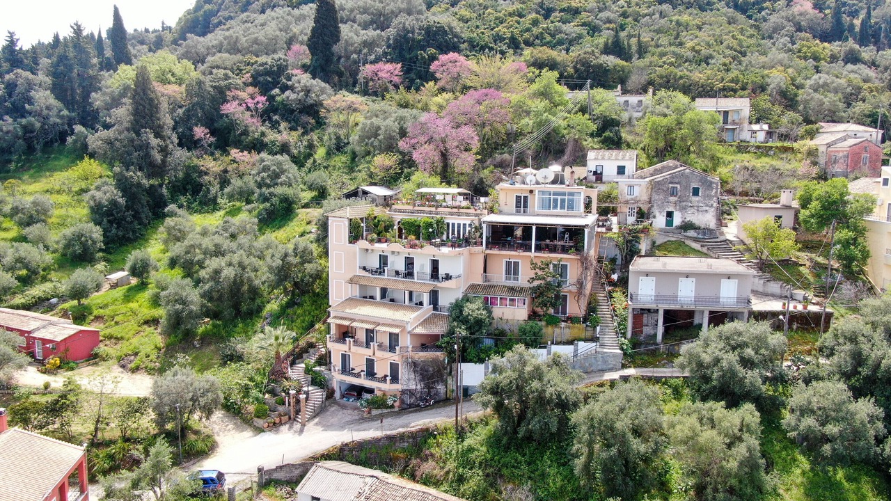 Photo of Outdoor in Notos
