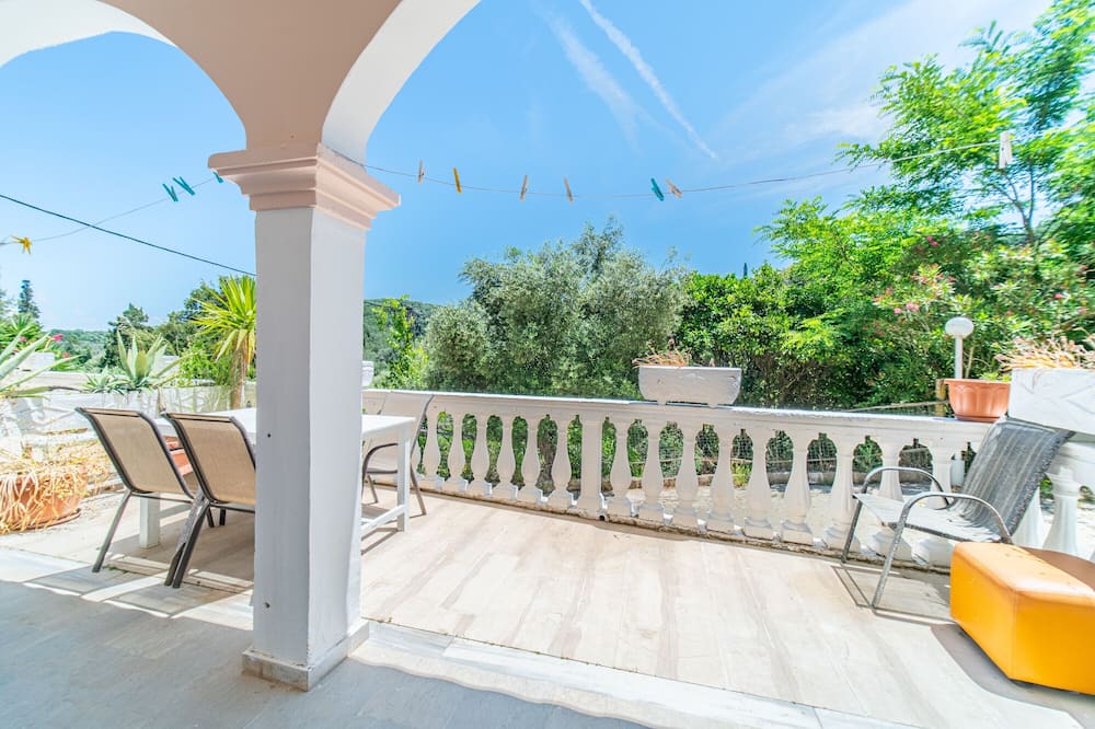 Photo of Outdoor in Gardenos