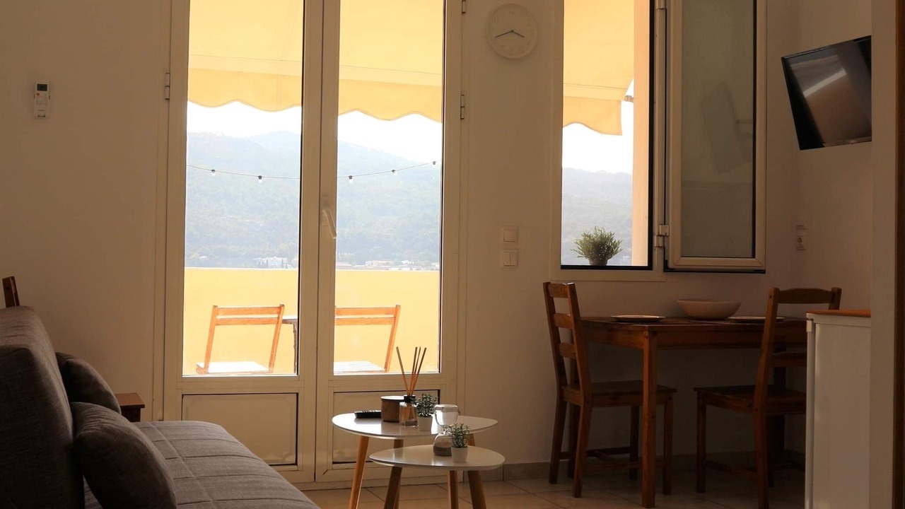 Photo of Livingroom in Samos