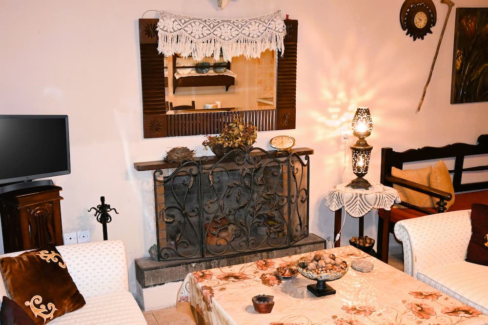 Photo of Livingroom in Kato Metochi