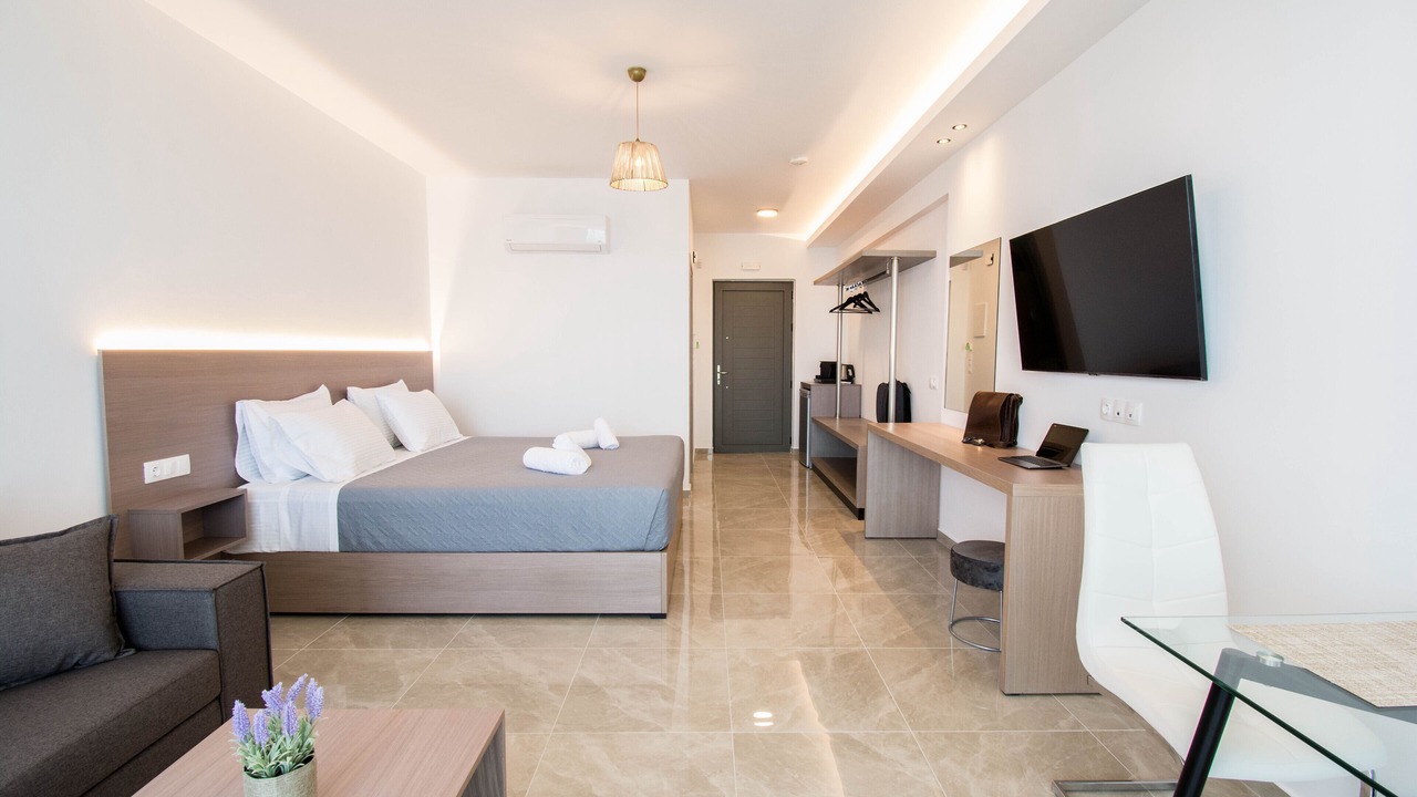 Photo of Bedroom in Kato Gouves