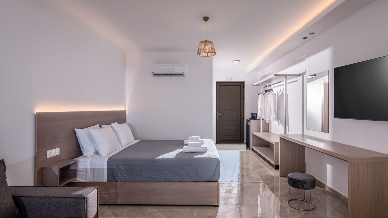 Photo of Bedroom in Kato Gouves