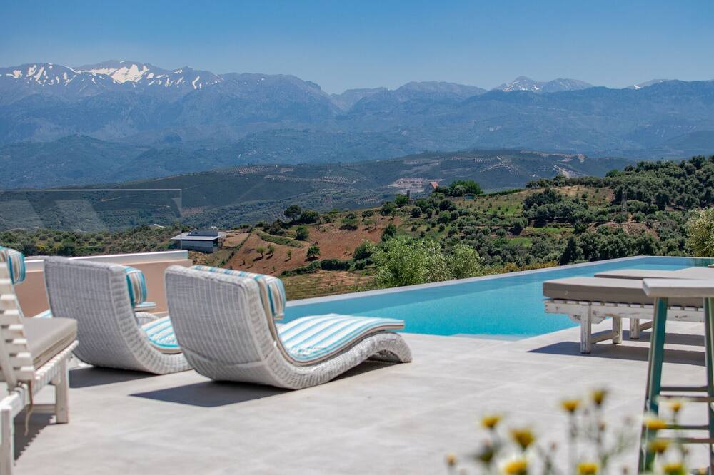 Photo of Outdoor in Bapiolos