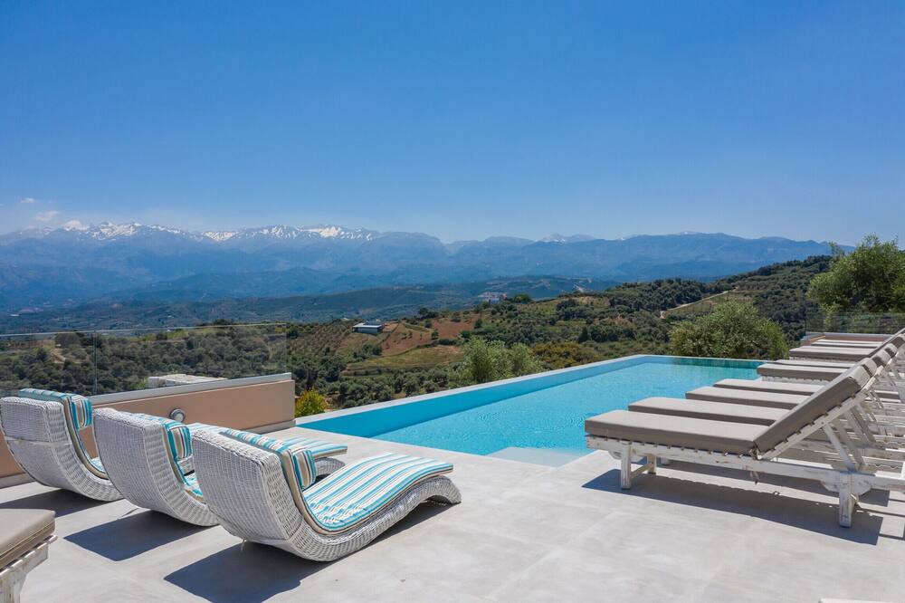 Photo of Outdoor in Bapiolos