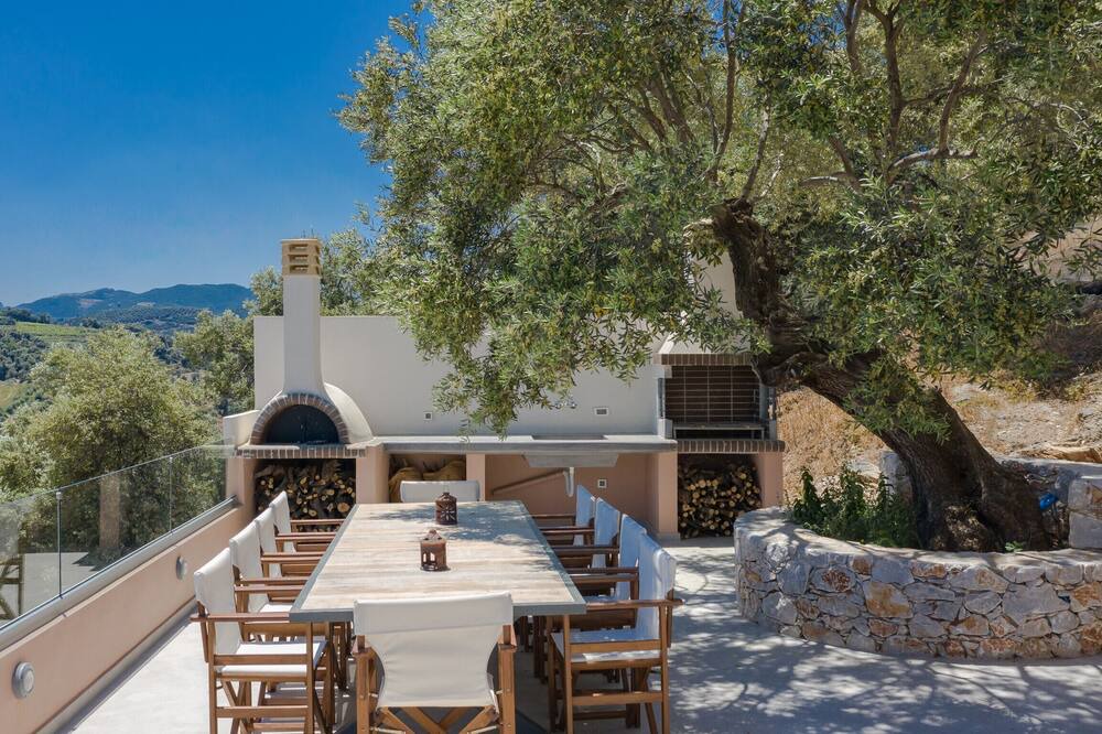 Photo of Outdoor in Bapiolos