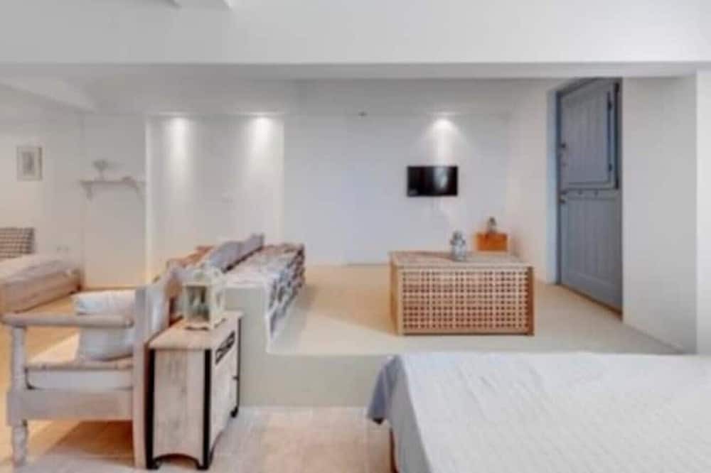 Photo of Bedroom in Posidonia