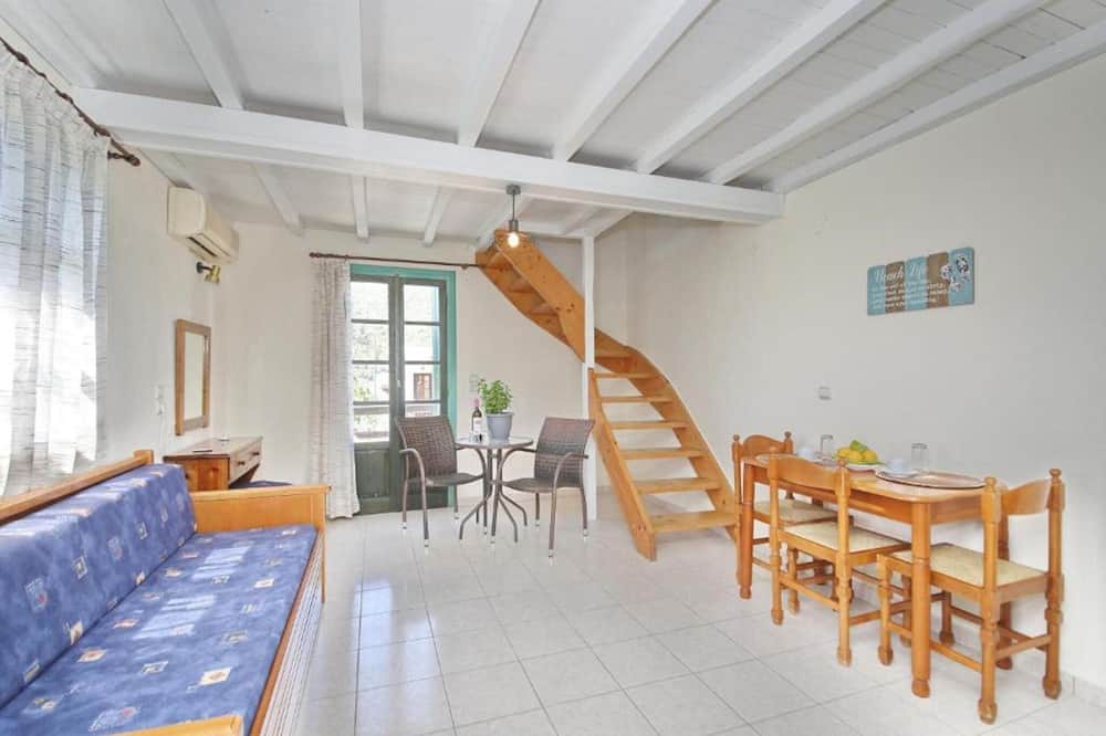 Photo of Livingroom in Stafylos