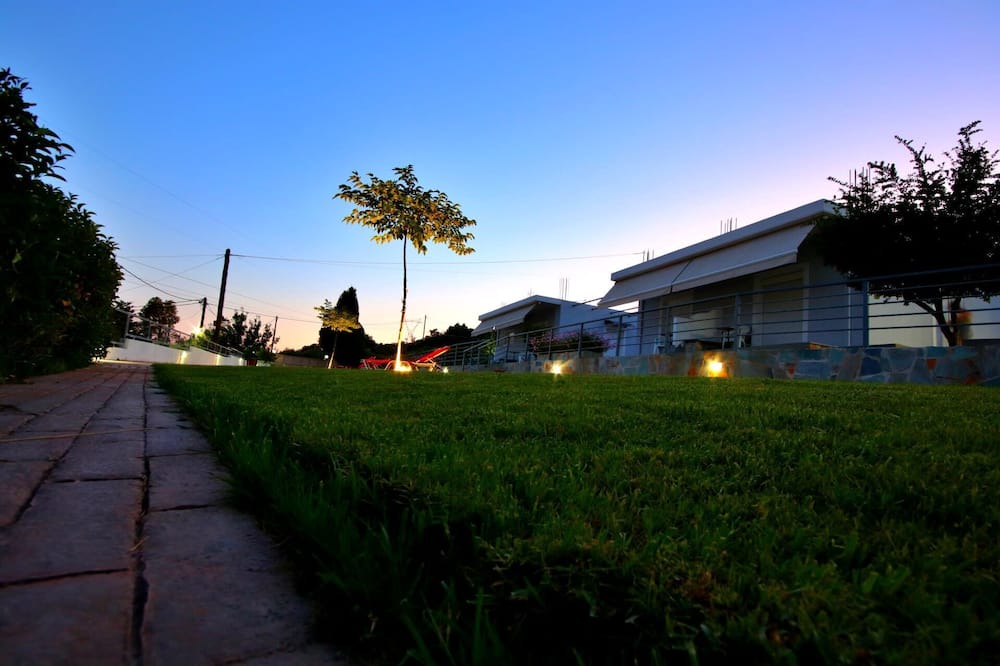 Photo of Outdoor in Eretria