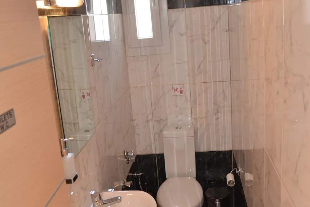 Photo of Bathroom in Perama