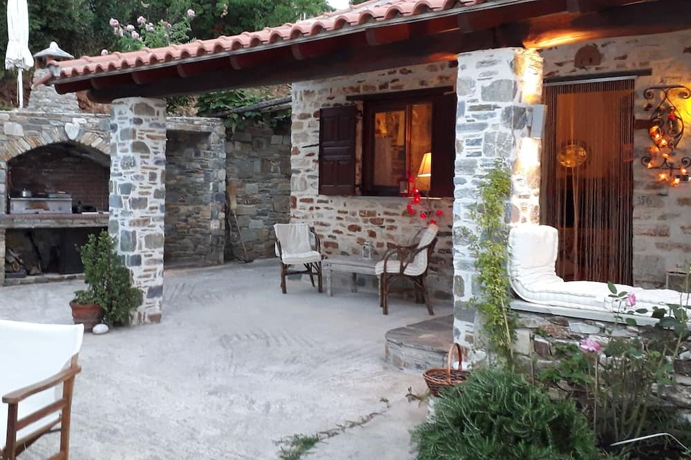 Photo of Patio Balcony in Chrisochorafa