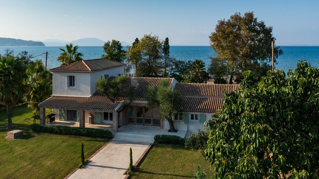 Photo of Outdoor in Molos