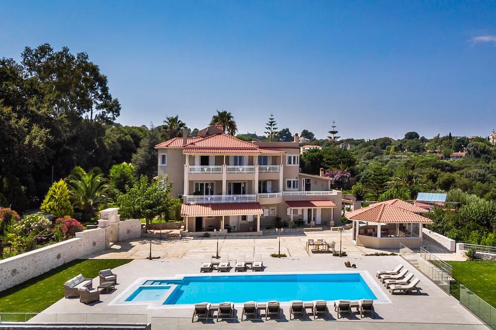 Photo of Outdoor in Spartia