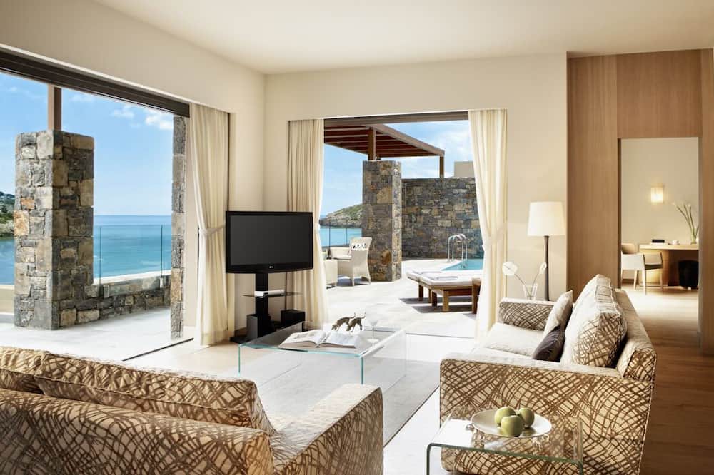 Photo of Livingroom in Vathi