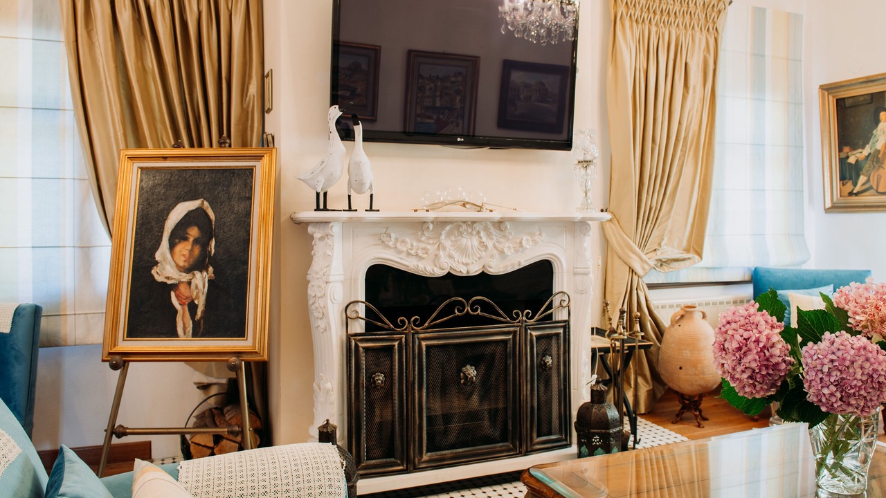 Photo of Bedroom in Mouresi