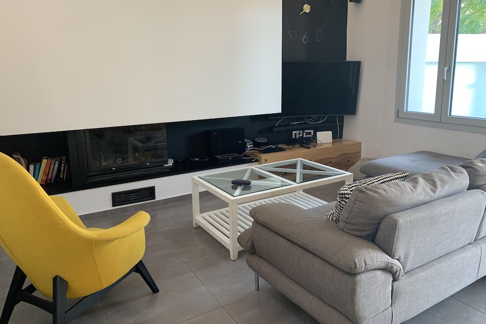 Photo of Livingroom in Vamos
