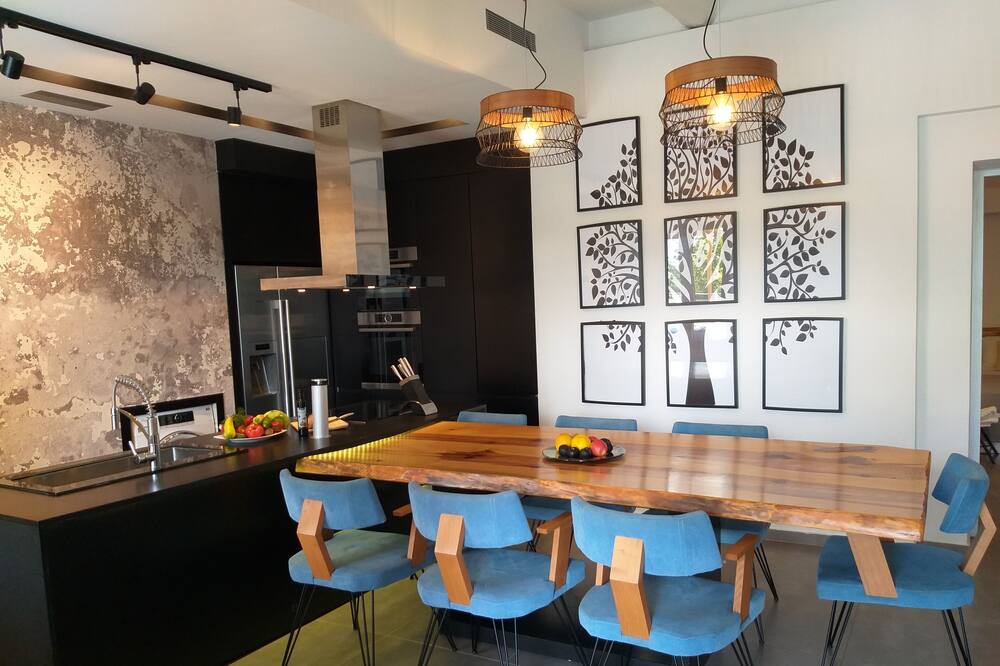 Photo of Kitchen in Vamos