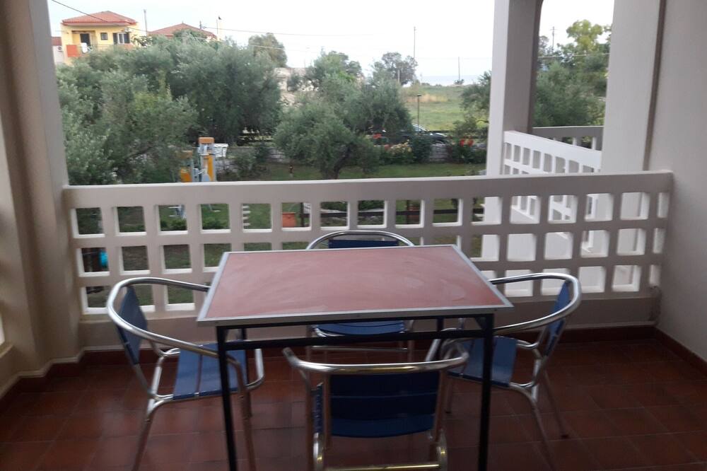 Photo of Patio Balcony in Mavrovouni