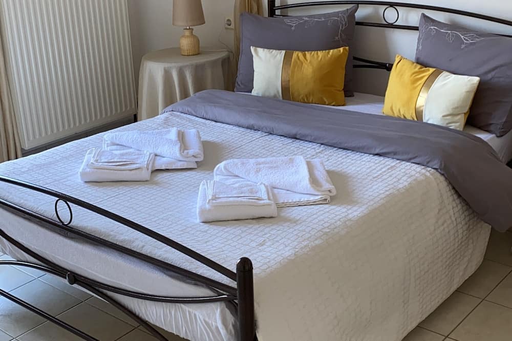 Photo of Bedroom in Mires