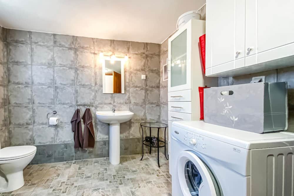 Photo of Bathroom in Pylos-Nestoras