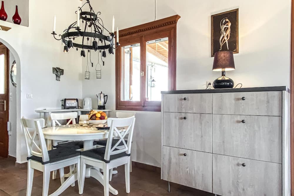 Photo of Kitchen in Pylos-Nestoras
